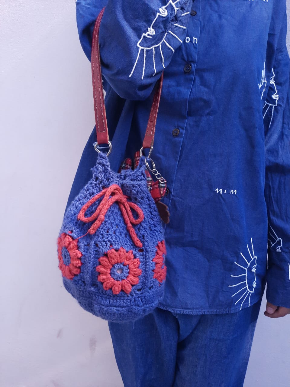 Flower Pouch